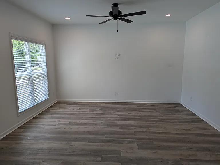113 Edgefield Rd — Photo 51
