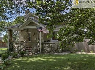7246 Pennsylvania Ave, Kansas City, MO 64114