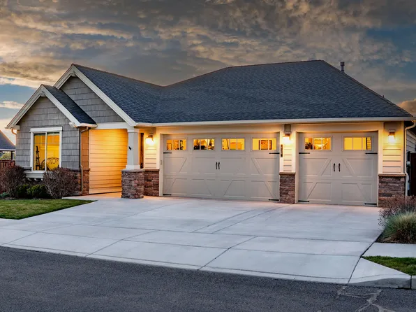 939 NE Hudspeth Cir, Prineville, OR 97754