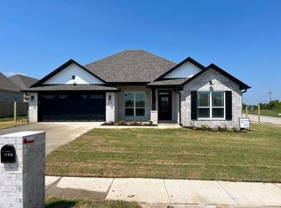 1160 Bayonet St, Prairie Grove, AR 72753