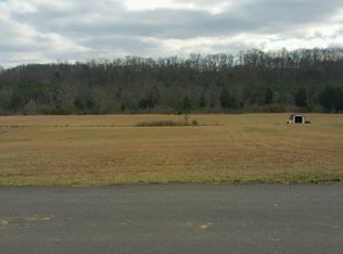 Creswell Rd, Seymour, TN 37865