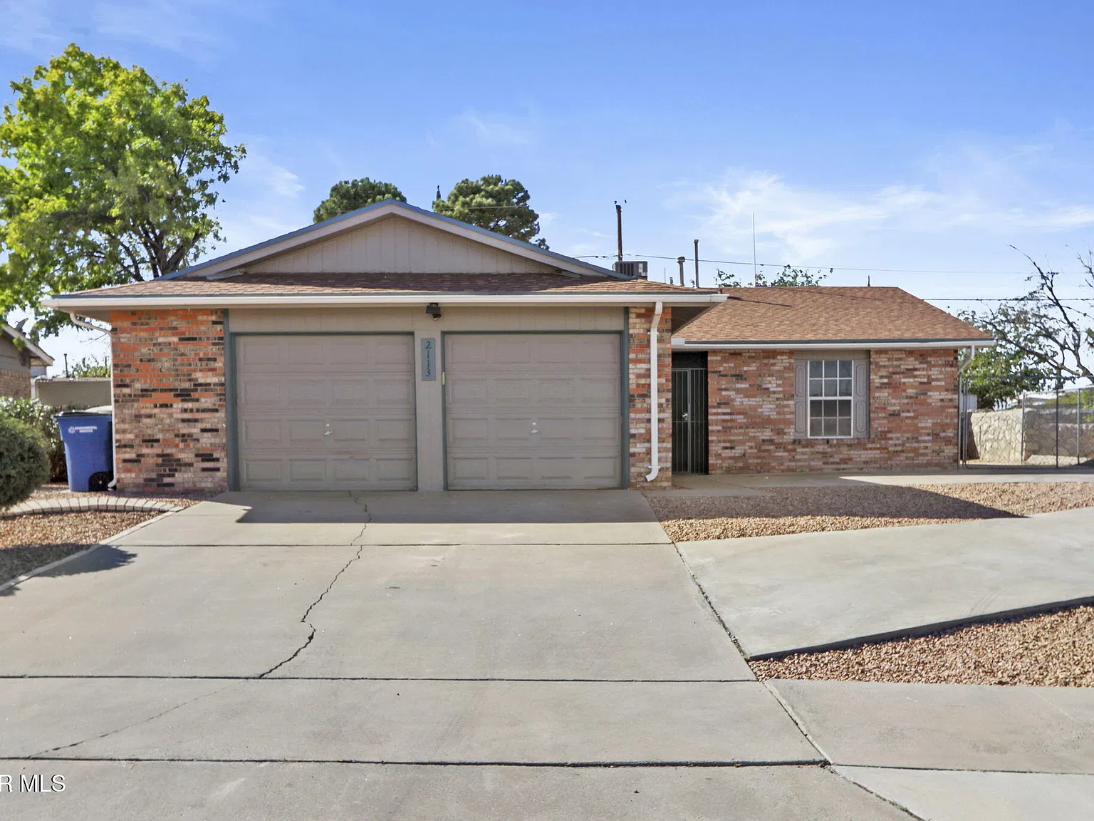 3 bed, 2.0 bath, 1313 sqft, $1,650 — Photo 1