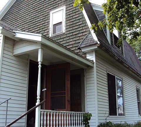 4th image of 120 Post Ave