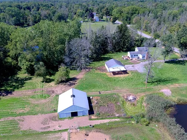 261 Capen Rd, Brockport, NY 14420