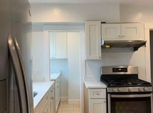 274 Billings St #1, Quincy, MA 02171