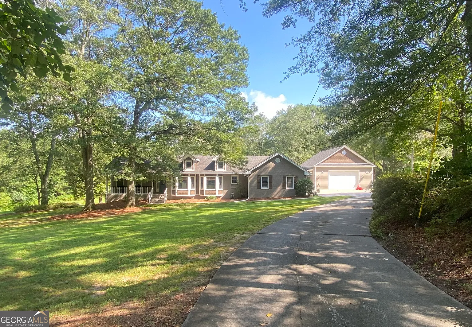 848 Still Rd photo 1