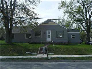 5th image of 1710 E Lincoln Ave