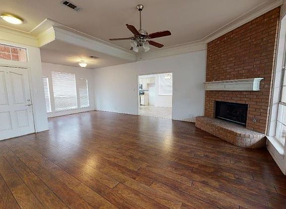 5th image of 2907 Sandhill Cir