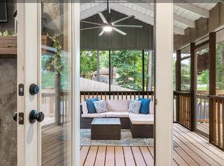 1066 Chateau Dr, Helena, AL 35080
