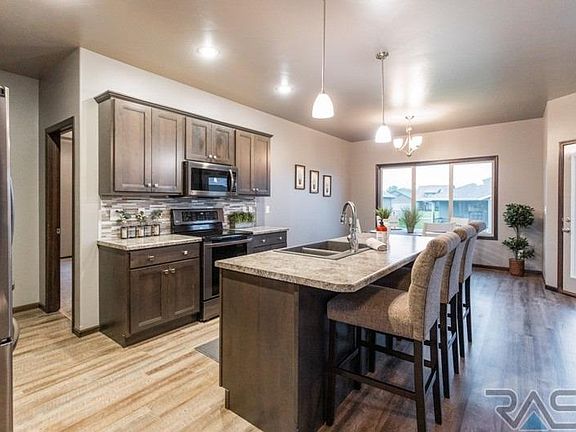 5th image of 6348 S Badlands Ct