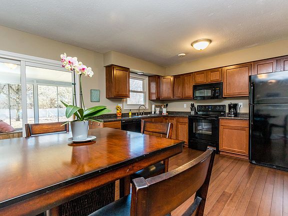 4th image of 13552 W Tremblay Dr