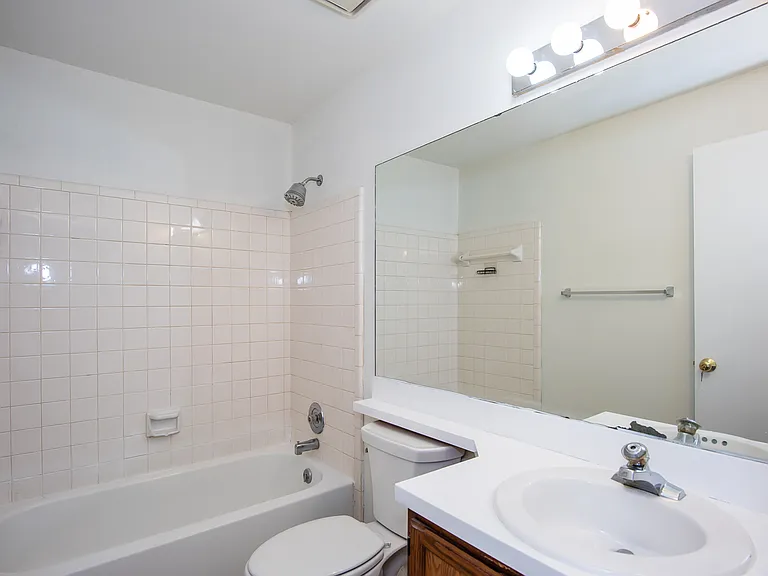 46 Little Silver Ct SE #46 — Photo 19