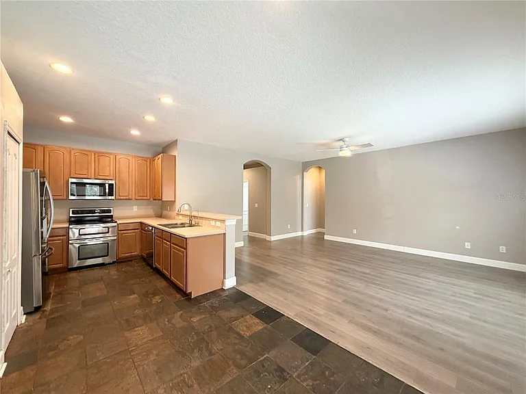 804 Coade Stone Dr — Photo 6