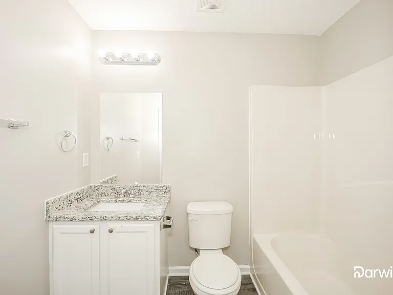 5647 Sapphire Cir — Photo 14