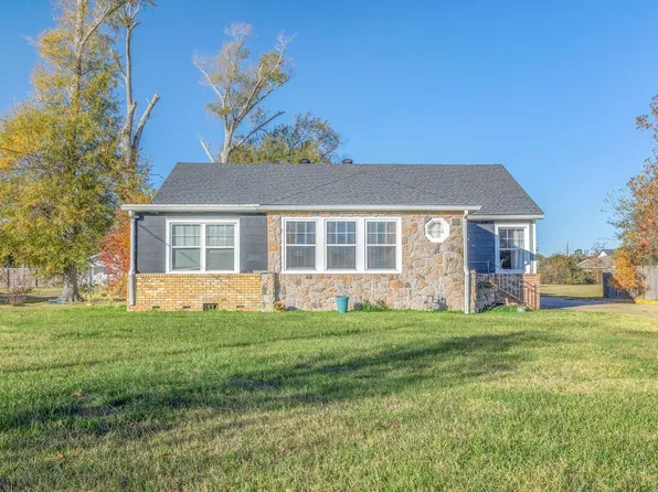 104 Garden St, Sulphur, LA 70663