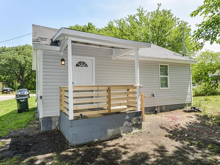758 Tigler Ct — Photo 7
