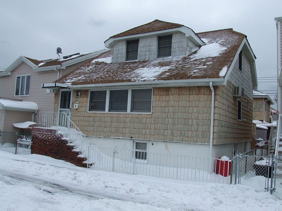 1st image of 11 Aster Ct