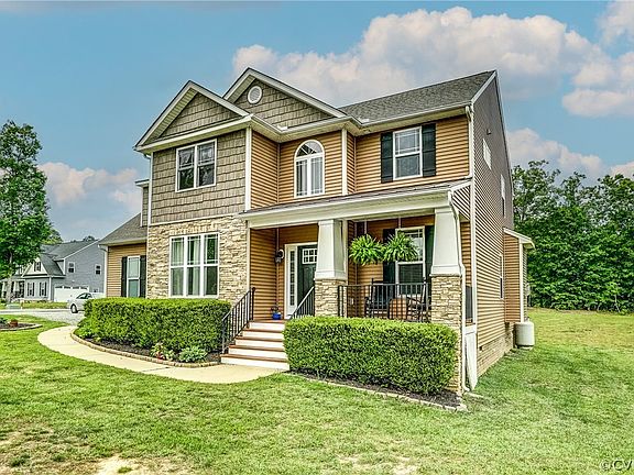 2nd image of 6052 Fawnlake Ct