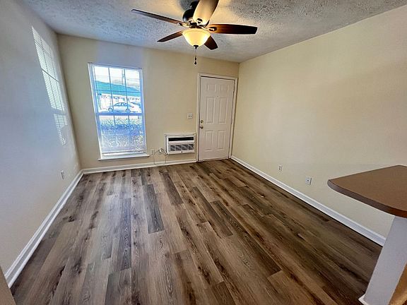 3rd image of 2124 Doctor Martin Luther King Jr Blvd APT D33
