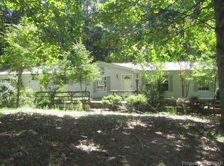 8114 Burke Woods Ct, Gloucester, VA 23061