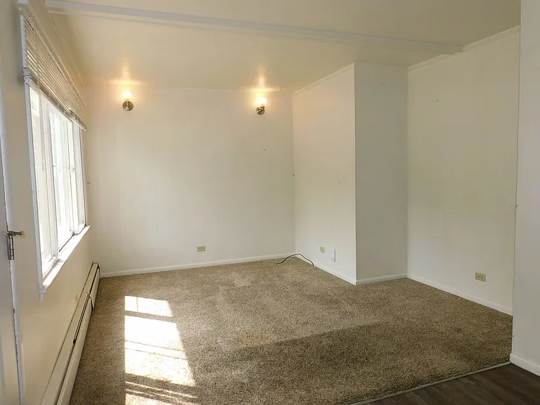 2221 N Ballard Rd — Photo 1