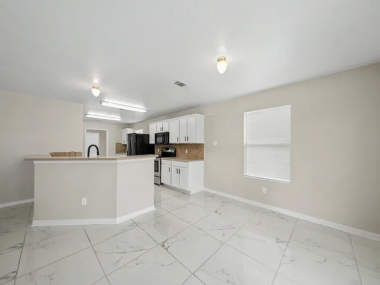 3309 Starfish Dr — Photo 6