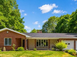 2595 Albany Ave, West Hartford, CT 06117