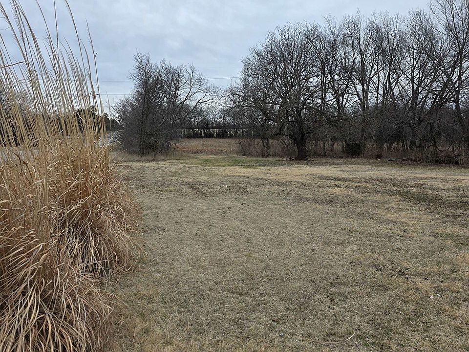 2nd image of 14635 SW 150th St
