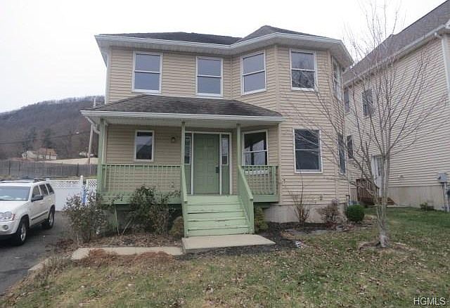 1st image of 6 Santiago Ave