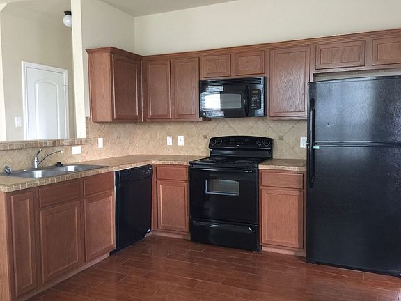 3rd image of 1113 Brown Rock Dr