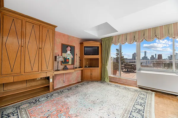 404 East 79th Street #PH31H in Lenox Hill, Manhattan