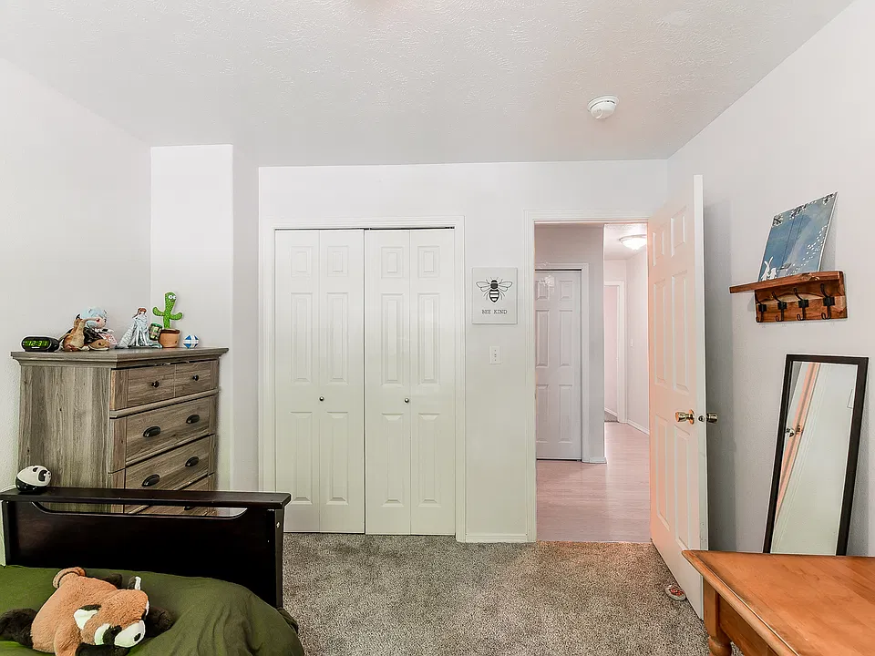 801 Conestoga Dr