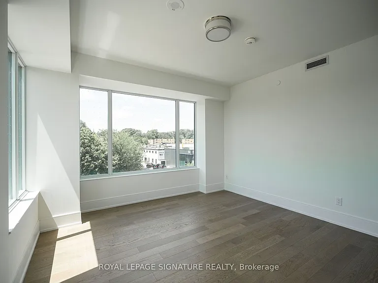 259 The Kingsway #309 — Photo 21
