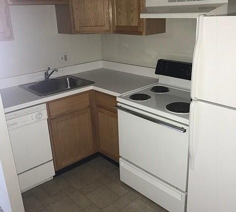 4th image of 555 E William St APT 3G