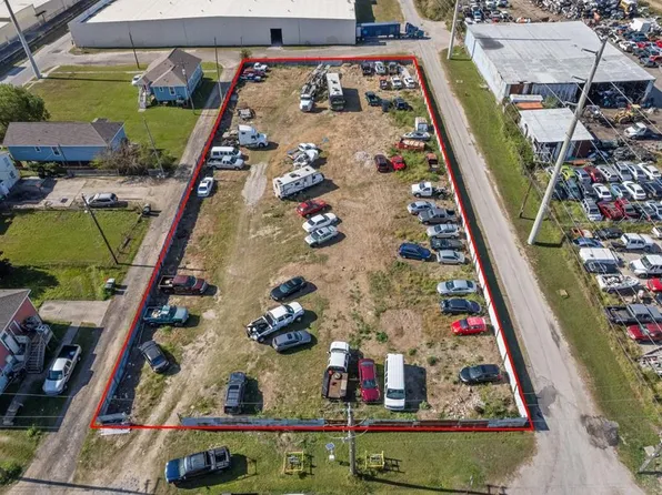 501 44th St, Galveston, TX 77550