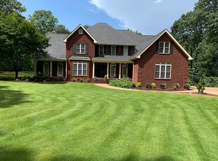 100 Kimberly Ct, Senoia, GA 30276