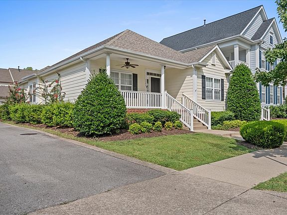 2nd image of 7093 Sunnywood Dr