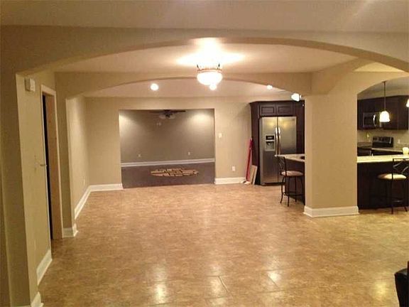 5th image of 5379 Pratt Dr
