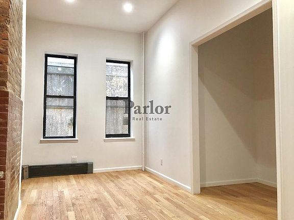 2nd image of 174 Irving Ave APT 1L