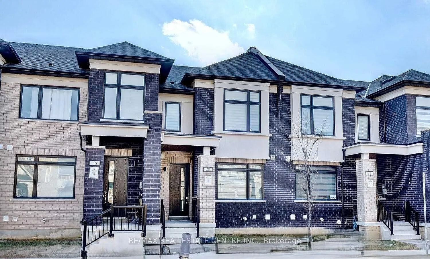 3 bed, $2,950 — Photo 2