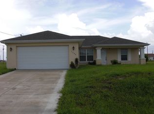 1709 NE 6th Ter, Cape Coral, FL 33909