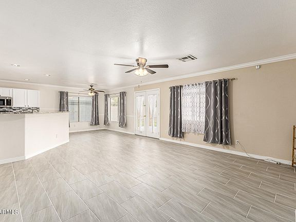 4th image of 2210 E PARAISO Drive