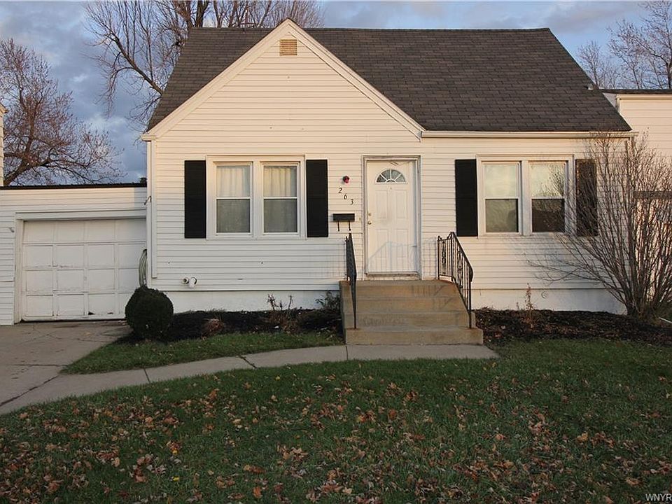 1st image of 263 E Grand Blvd