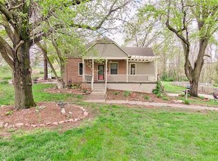 1025 Mason Rd, Saint Joseph, MO 64504
