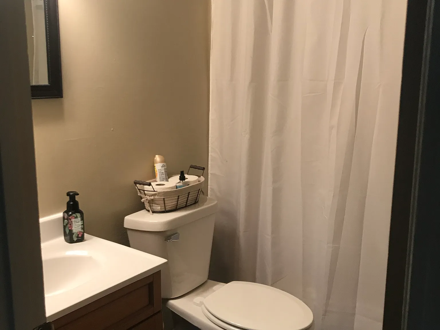 2 bed, 816 sqft, $1,050 — Photo 3