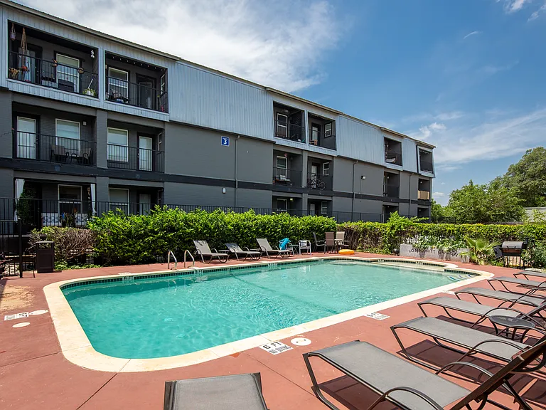2020 S Congress Ave #A2102 — Photo 24
