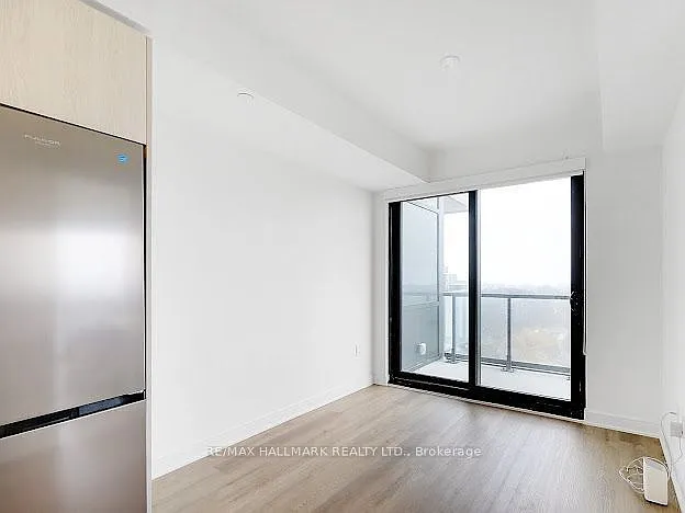 2 bed, $2,300 — Photo 4