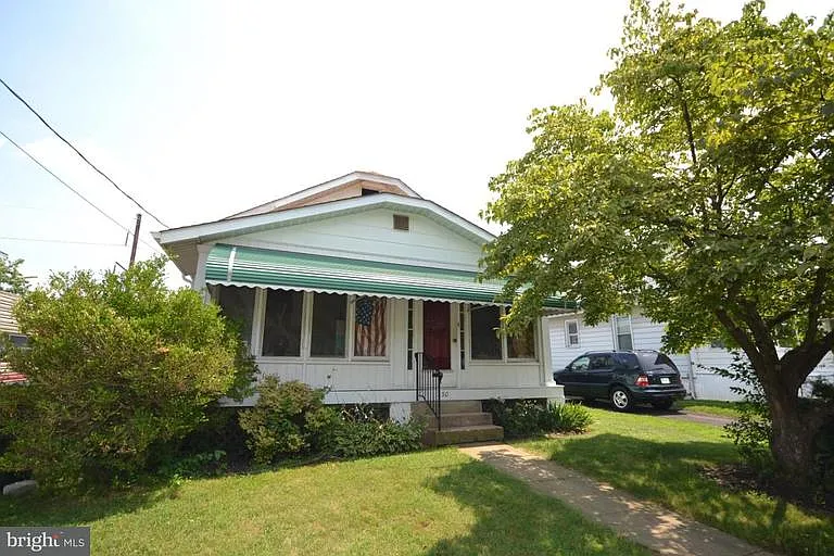 330 Bonair Ave photo 1