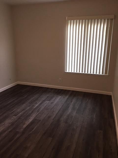 1st bedroom