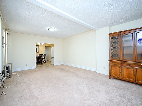 5th image of 1250 80th St